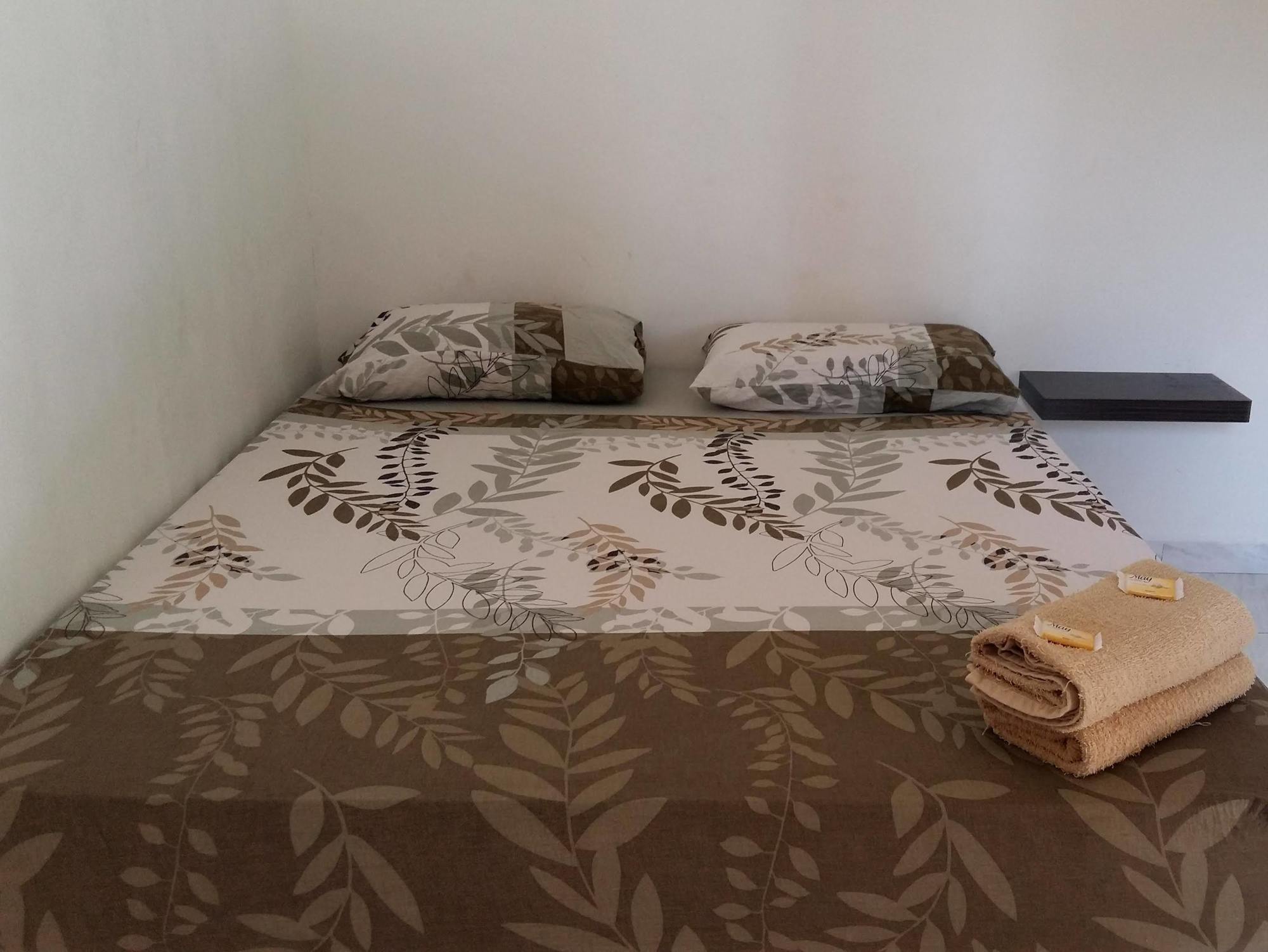 Pangkor Waterfall Beach Resort Kampung Teluk Nipah Exterior foto